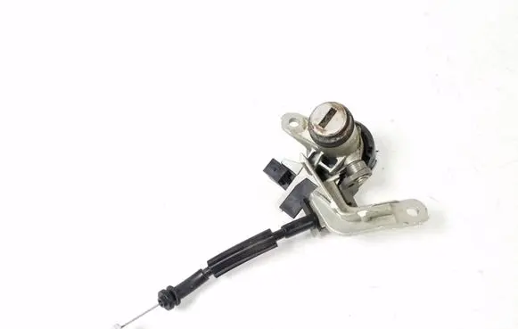 Audi A8 S8 D3 4E Tailgate exterior lock 4E0827573