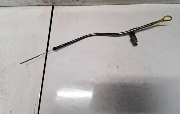 Mazda CX-7 Oil level dip stick