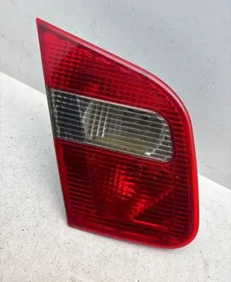 Mitsubishi Carisma Tailgate rear/tail lights 151207