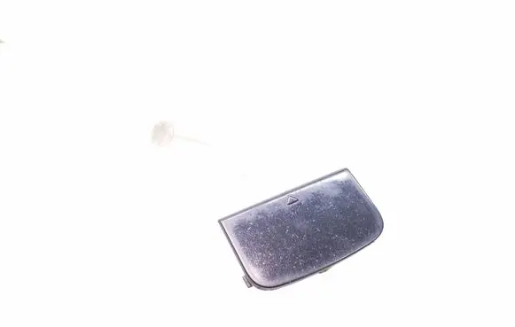 BMW 7 E65 E66 Front tow hook cap/cover 7142166 51117142166