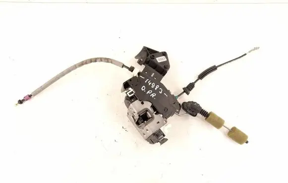 Mercedes-Benz GLK (X204) Front door lock 2047200635 2047201835
