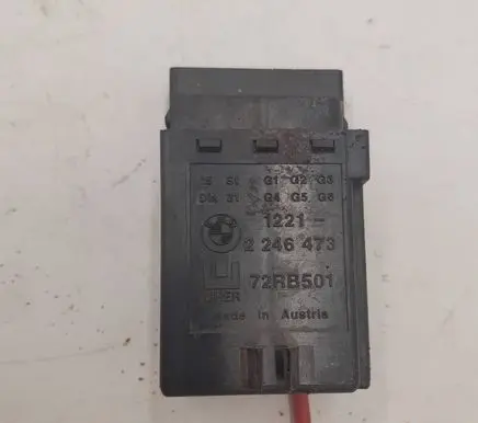 BMW 5 E39 Glow plug pre-heat relay 72RB501 2246473