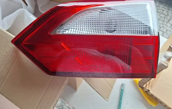 Ford Focus C-MAX Rear/tail lights AM5113A602