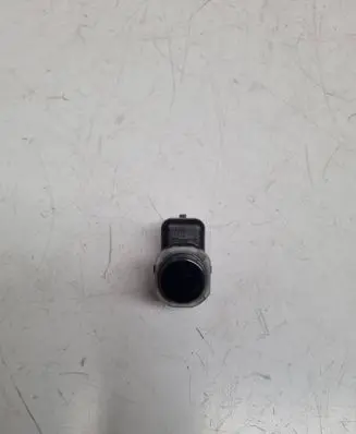 BMW 7 F01 F02 F03 F04 Parking PDC sensor 6070650271