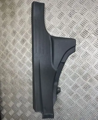 Subaru Legacy Rear sill trim cover 94061AL03A 94061AL