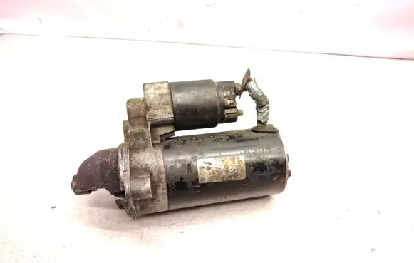 BMW 3 E30 Starter motor 