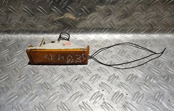 Renault Rapid Front bumper turn signal 10720