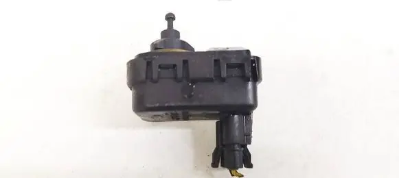 Opel Zafira A Headlight level adjustment motor 