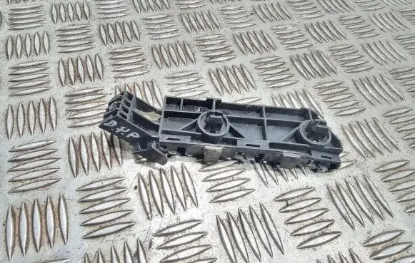 Honda CR-V Front bumper mounting bracket Nf12m5s0