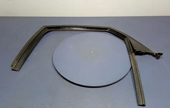 Citroen C4 Grand Picasso Front door rubber seal 9687380580