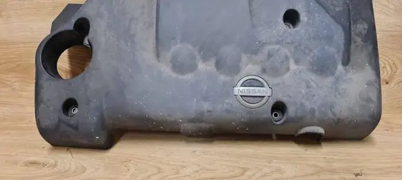 Nissan Primera Engine cover (trim)