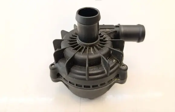 Volkswagen ID.3 Electric auxiliary coolant/water pump 1EA965567A