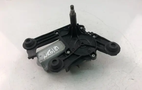 Peugeot 308 Wiper motor 9680477480