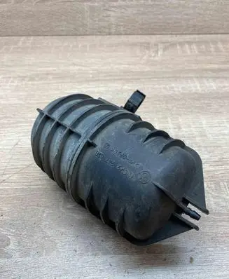 BMW 3 E46 Vacuum air tank 2247620 Tunk