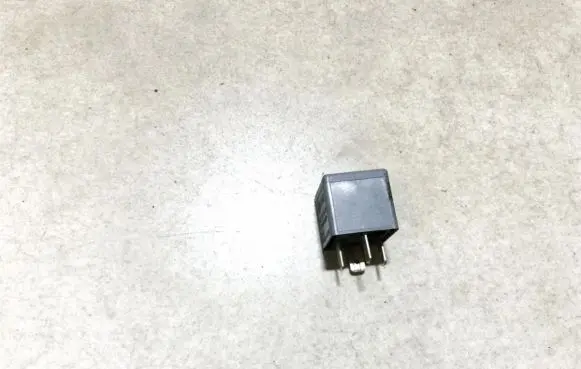 Audi A3 S3 8L Other relay 141951253b v23134b52x227