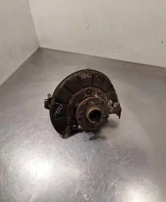 Skoda Superb B6 (3T) Front wheel hub spindle knuckle