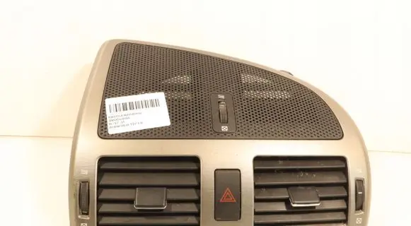 Toyota Avensis T270 Dashboard air vent grill cover trim 9880
