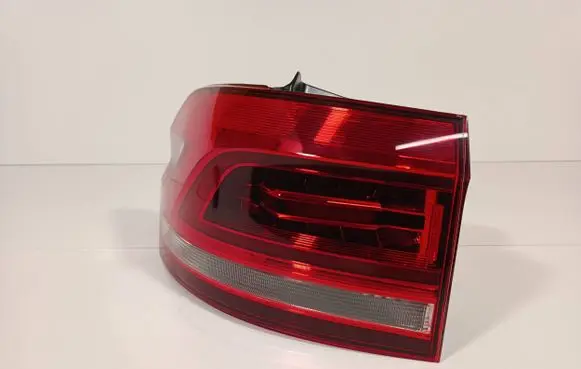 Volkswagen Touran III Rear/tail lights 5TA945207C 90059883C