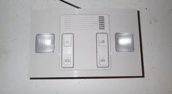 Volkswagen Polo VI Front seat light 2GA947105F