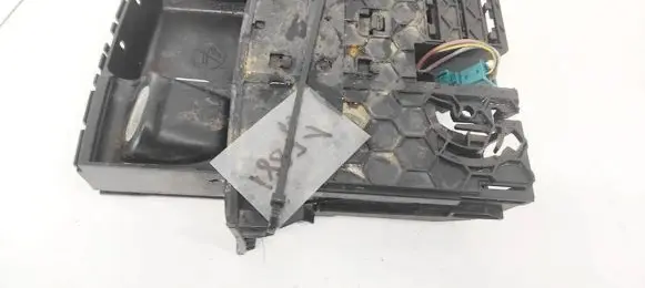 Mercedes-Benz ML W164 Car ashtray A1648100130