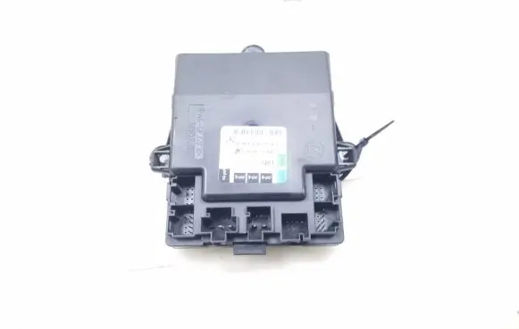 Mercedes-Benz B W245 Door control unit/module A1698207926