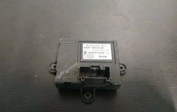 Volvo S80 Door control unit/module 0507879200