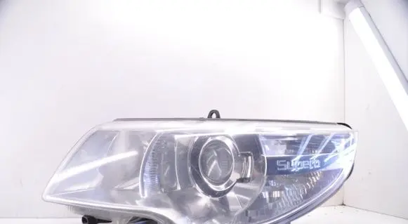 Skoda Superb B6 (3T) Headlight/headlamp 3T1941015E