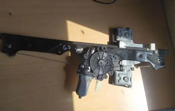 Jeep Cherokee Front door window regulator with motor 55394228AB 2082005B