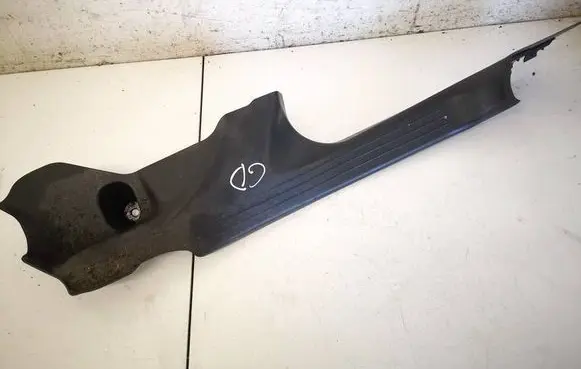 Mercedes-Benz C W203 Rear sill trim cover A2036863036
