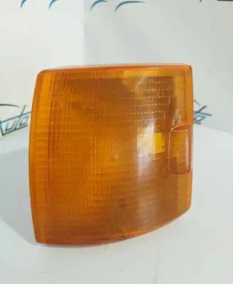 Front indicator light