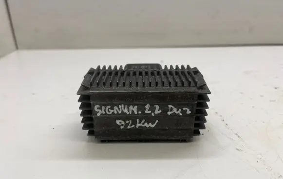 Opel Signum Glow plug pre-heat relay 09132691