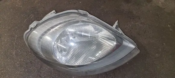 Opel Vivaro Headlight/headlamp 91166761