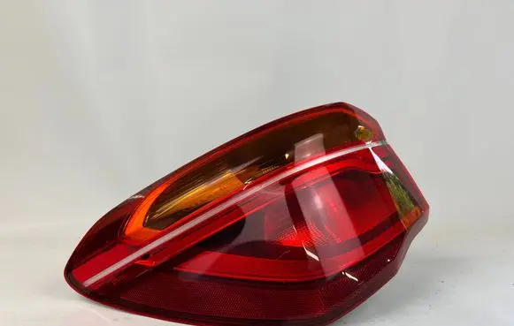 BMW X1 F48 F49 Rear/tail lights 7350711