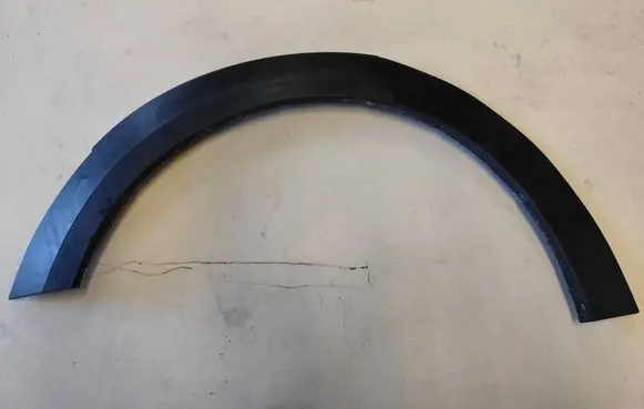 Mini Cooper Countryman R60 Front arch trim 9800761 5177 18008611