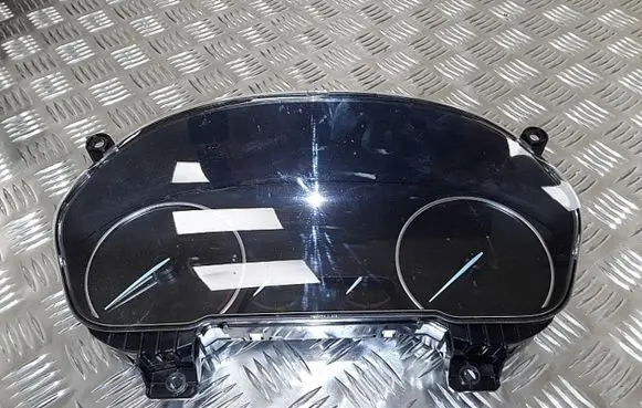 Ford Ecosport Speedometer (instrument cluster) GN1510849CBT