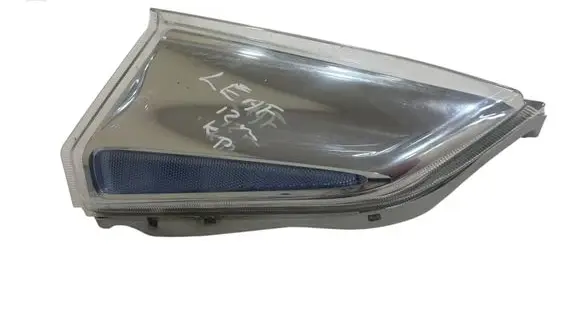 Nissan Leaf I (ZE0) Front indicator light 