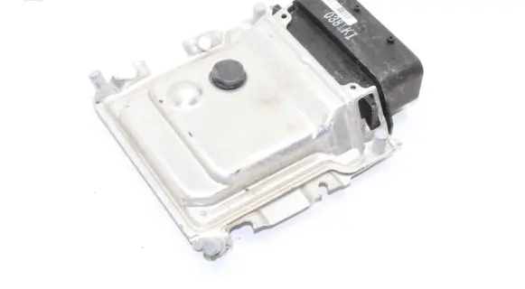 Hyundai i10 Engine control unit/module 3911004155