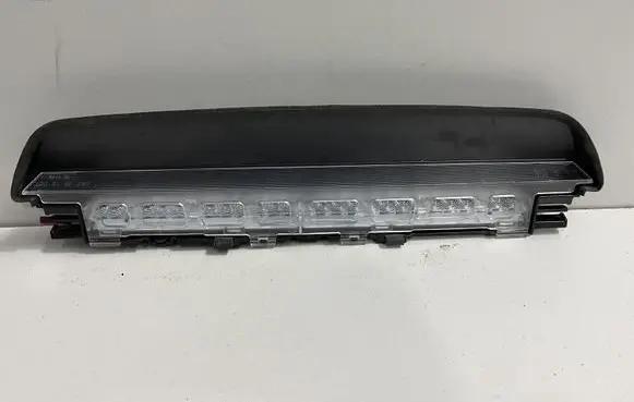 BMW 7 G11 G12 Third/center stoplight 7342972