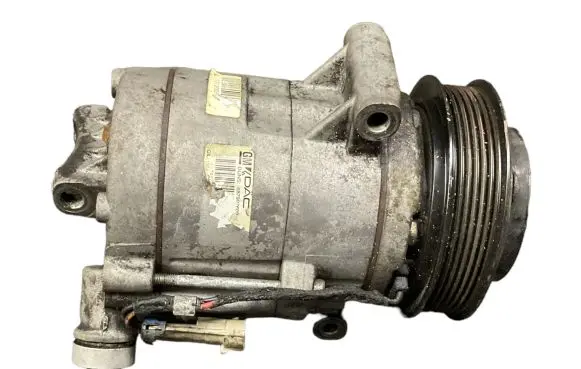 Chevrolet Orlando Air conditioning (A/C) compressor (pump) 687997689 12A120446