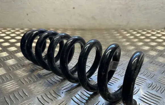 BMW 3 G20 G21 Rear coil spring