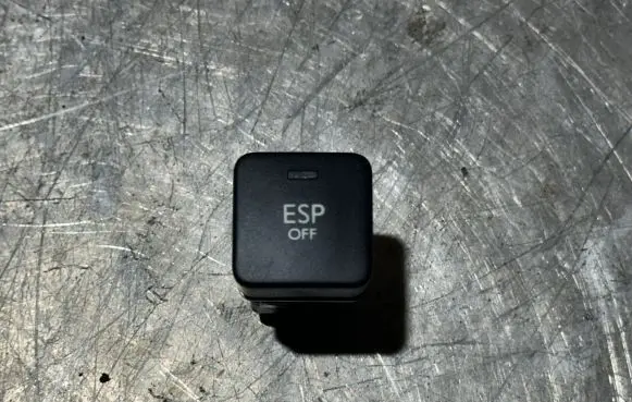 Citroen C4 II ESP (stability program) switch 96664234XT