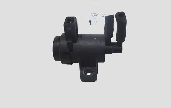 Renault Trafic II (X83) Turbo solenoid valve 7700113071