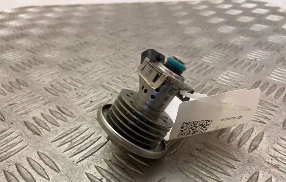 Land Rover Discovery 5 AdBlue injector FPLA189E3AC