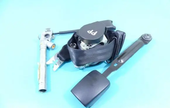 Renault Megane III Front seatbelt 868840008R IMPRK1355911