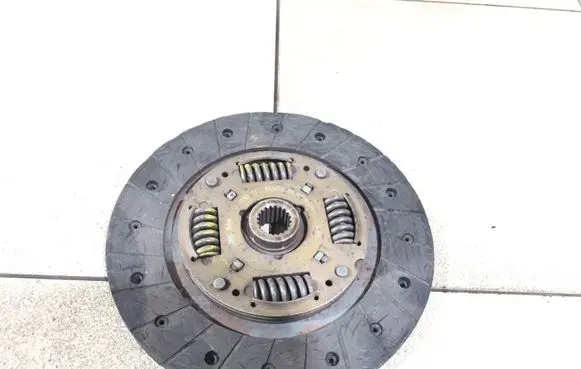 Mitsubishi Galant Clutch pressure plate 