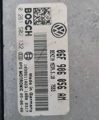 Volkswagen PASSAT B6 Engine control unit/module 06F906056AM 1039S11023