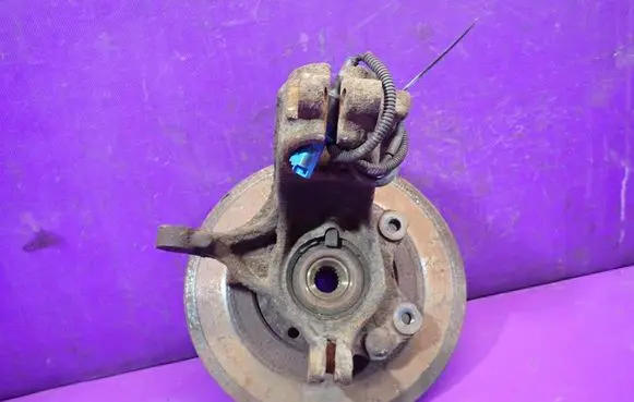 Citroen C3 Front wheel hub spindle knuckle