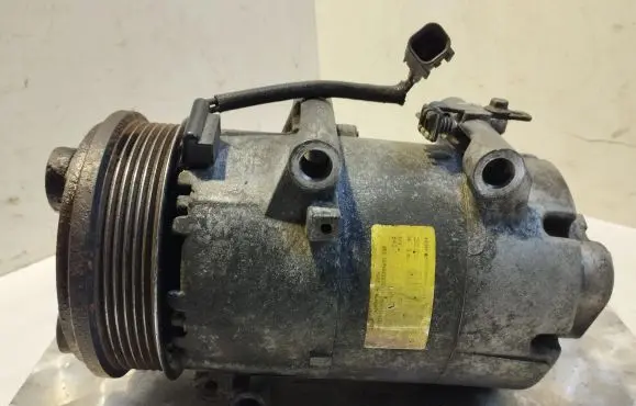 Ford Focus Air conditioning (A/C) compressor (pump) 6M5HBA