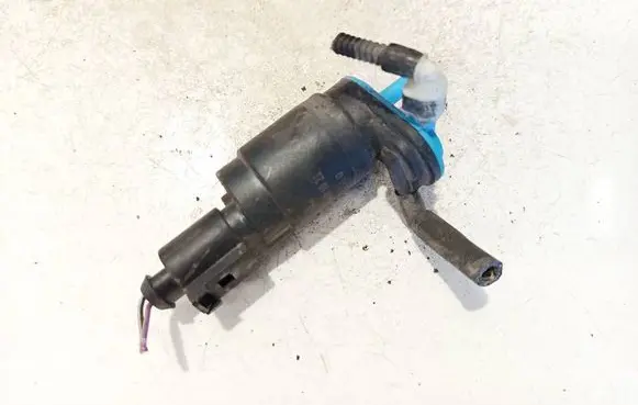 Mercedes-Benz A W169 Windscreen/windshield washer pump 2108691021
