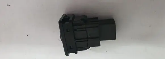 Toyota Auris E180 Light switch